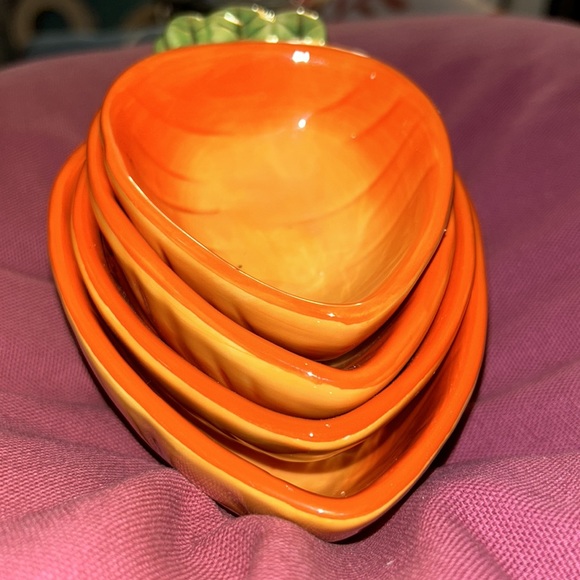 CARROT Easter Nesting Measuring Set of 4 Cups Terramoto Orange Ceramic - Picture 5 of 7
